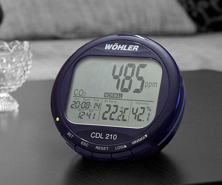 [Translate to Austria:] CO2 Messungen in Wohnräumen