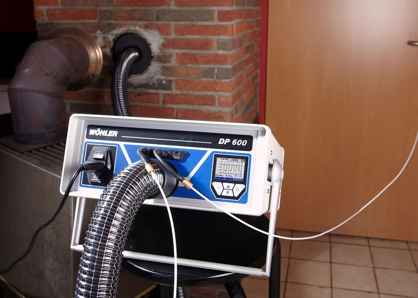 Durchführung des ausführlichen 4 Pa-Test mit dem Wöhler DP 600 Dichtheitsprüfgerät