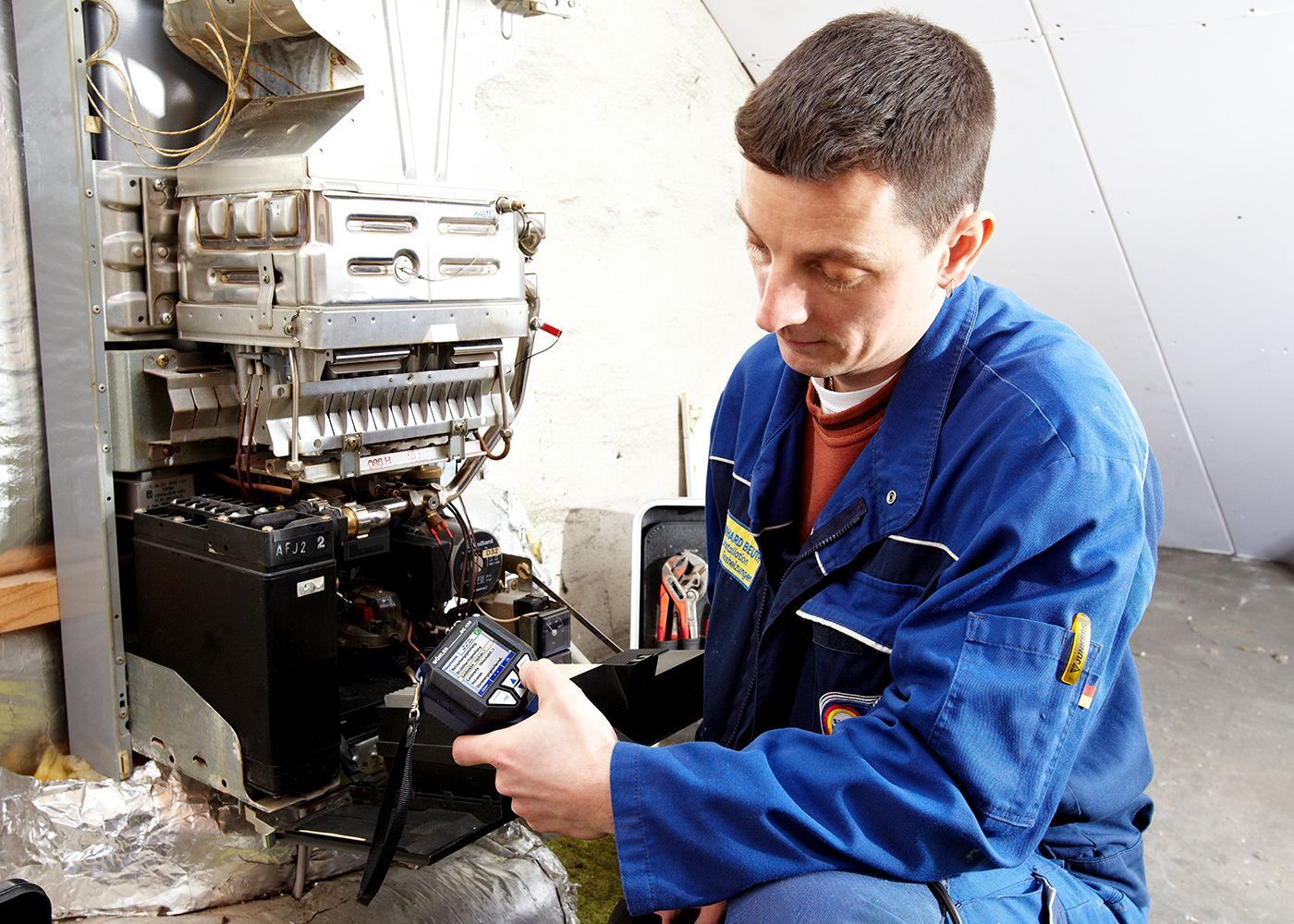Gebrauchsfähigkeitsprüfung mit dem Wöhler DC 430 Druckmessgerät Gas